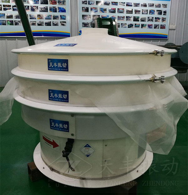 塑料振動篩特點、原理及結(jié)構(gòu)圖